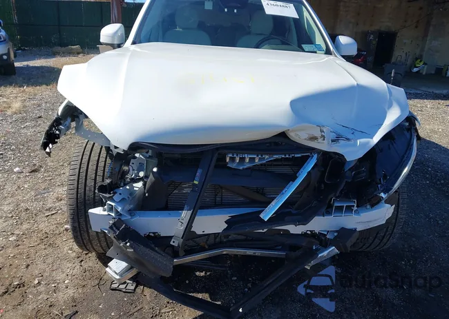 YV4062PE8S1325372: 43604887