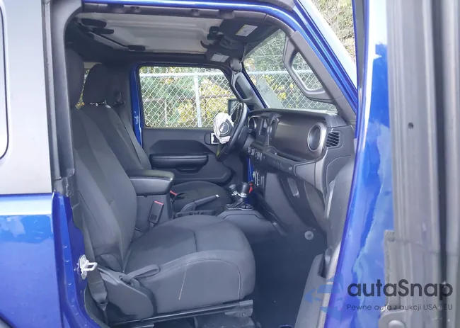 1C4GJXAN4JW240035: 43604027