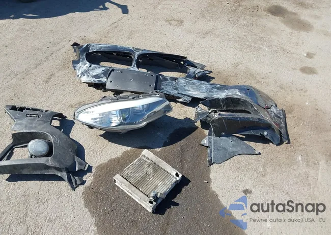 WBAFR7C5XCC812468: 43604244