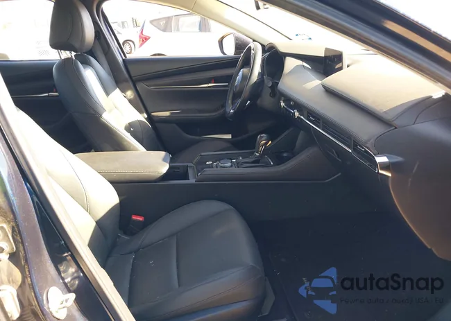 3MZBPACM8RM413543: 43605412