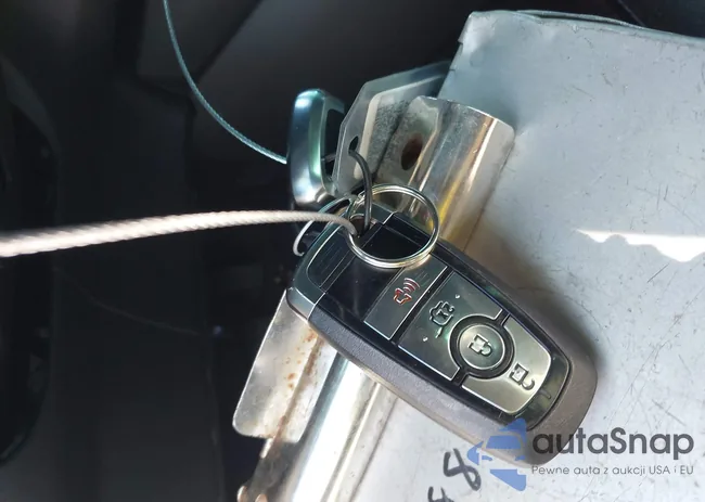 1FMCU0MN1SUB01563: 43605498