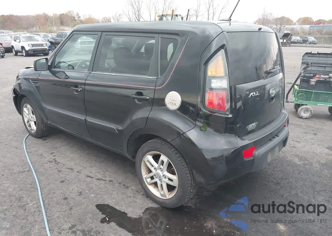 KNDJT2A28B7734676: 43605585