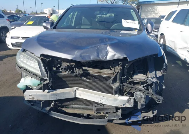 5J8TB3H33HL003011: 43605724