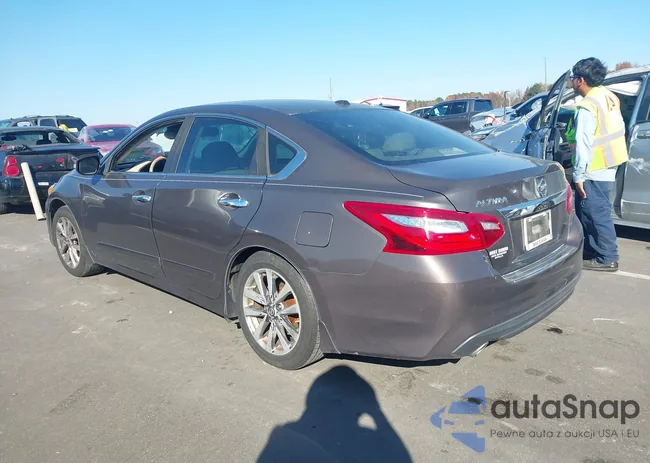 1N4AL3AP2GC121894: 43605080