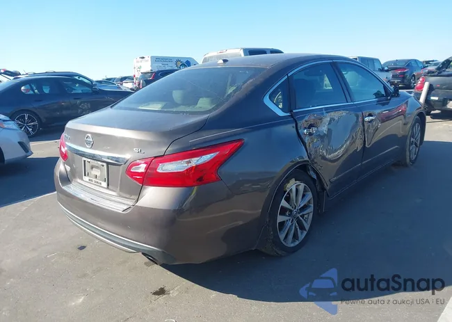 1N4AL3AP2GC121894: 43605080