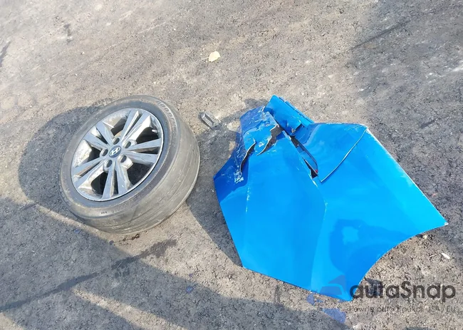 KMHD84LF3JU624043: 43605182