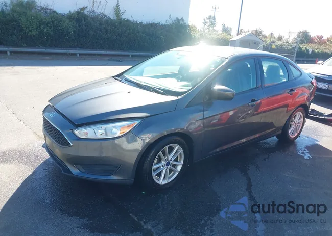 1FADP3F26JL332702: 43605240