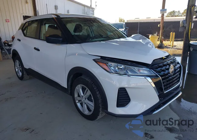 3N1CP5BV3RL550911: 43606311