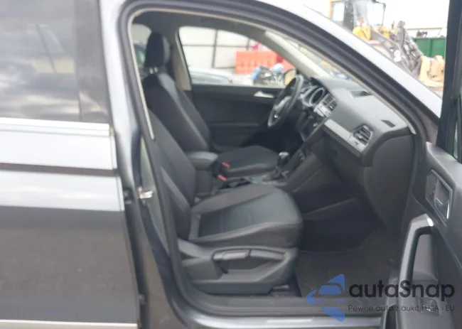 3VV3B7AX4MM106838: 43606777