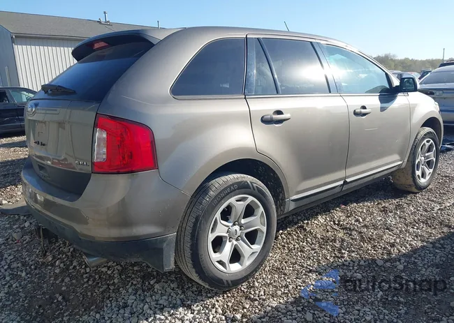 2FMDK3JC7CBA30147: 43606887