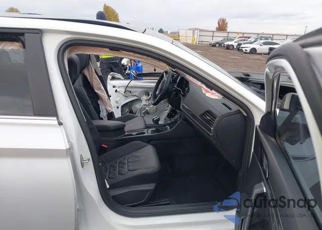 3VWGM7BU4RM083984: 43606053