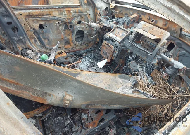 3LNHL2GC7BR770085: 43606202