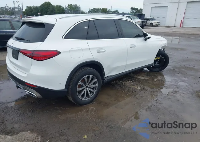 W1NKM4GBXRF209387: 43606205