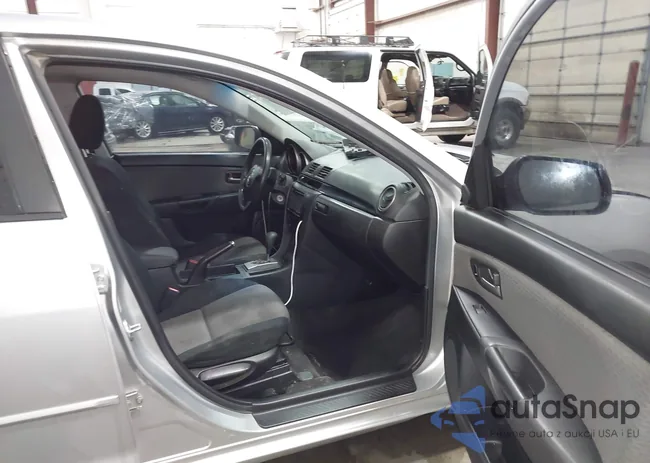 JM1BK32G461413962: 43607301