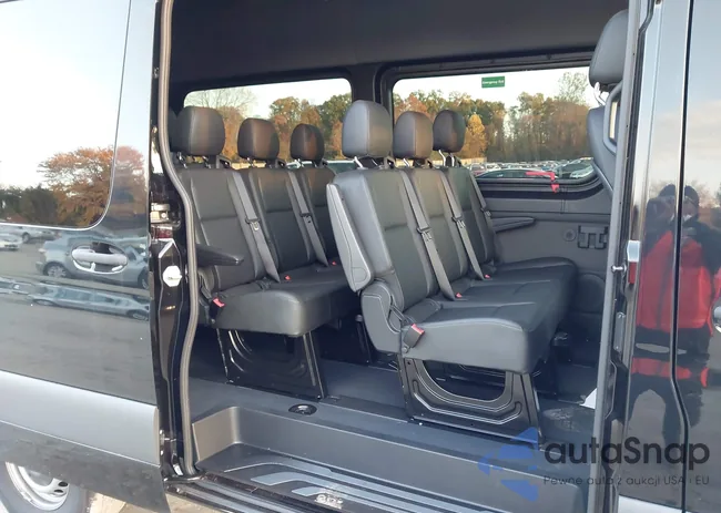 W1Z4KFHY2PP590977: 43607314