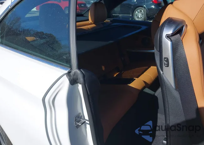 WBA4Z1C09L5N63884: 43607325