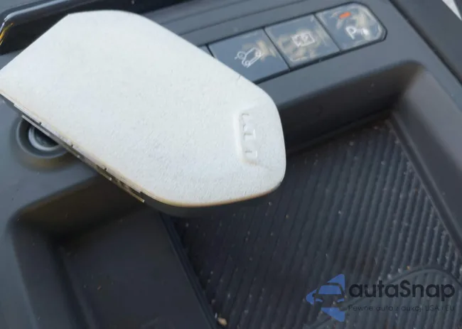 KNDAEFS52R6043086: 43607382