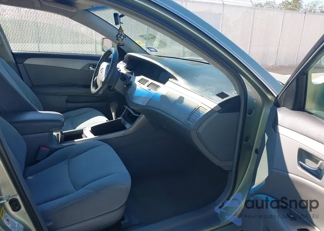 4T1BK36B69U328828: 43607429