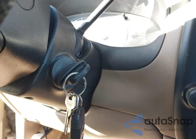 1FMZU63X0YZC21057: 43607592