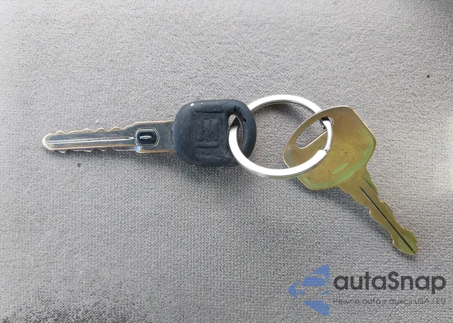 2G4WS52J621296992: 43607752