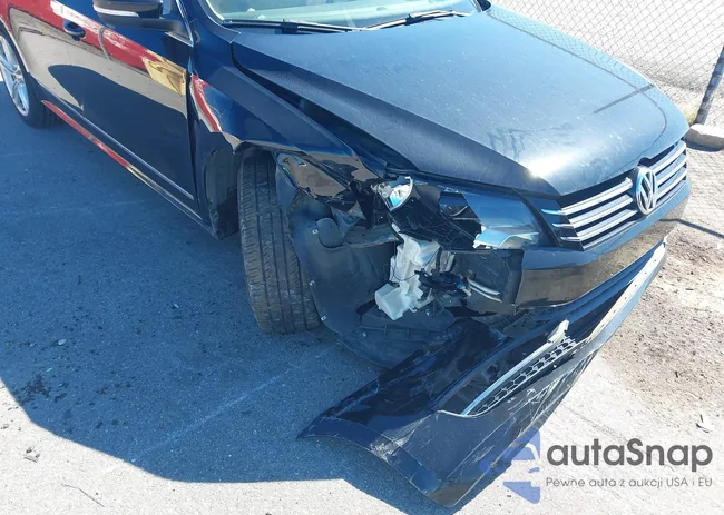 1VWBS7A32FC003992: 43607760