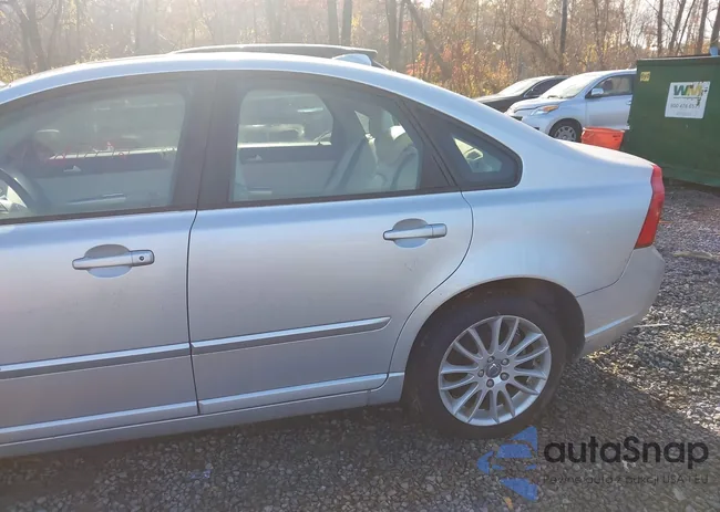 YV1672MS3B2544216: 43607792