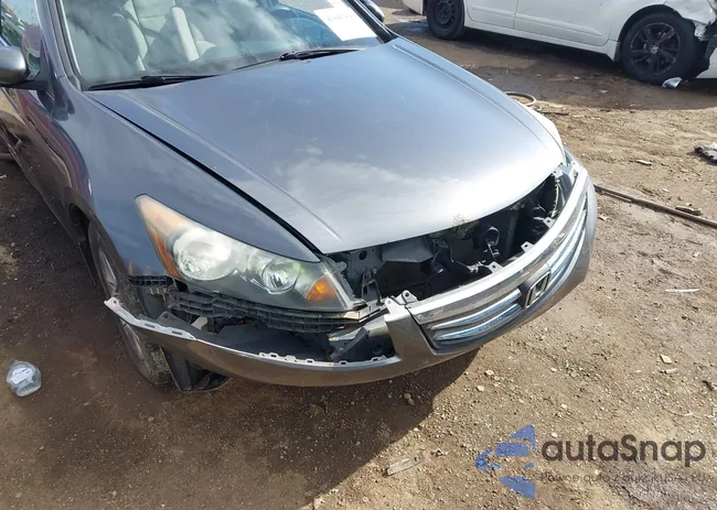 1HGCP2F44CA149641: 43607841