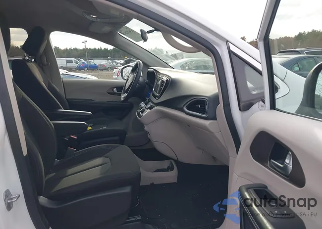 2C4RC1CG9NR166317: 43607261