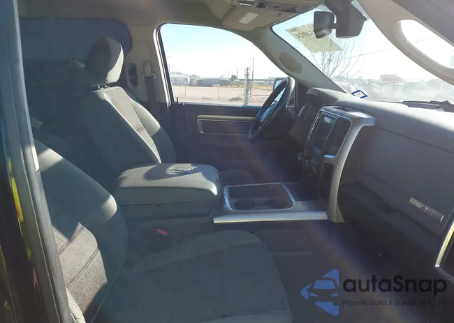 1C6RR6LT8KS622320: 43608400