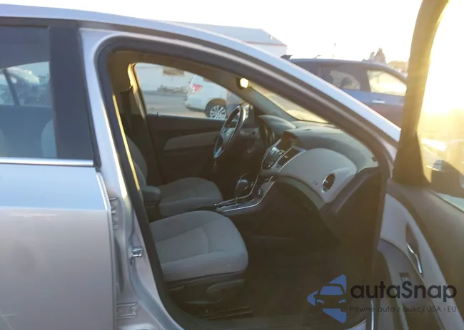 1G1PF5S96B7104517: 43608505