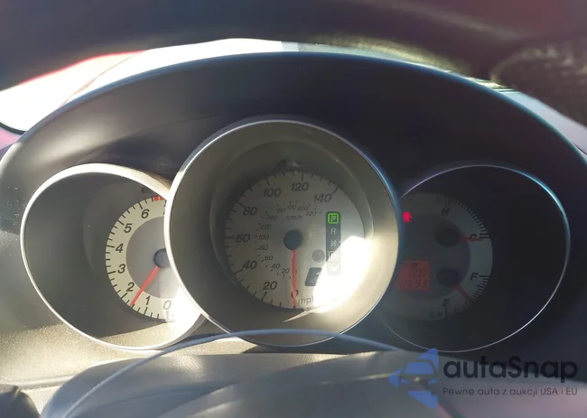 JM1BK12FX81795994: 43608586