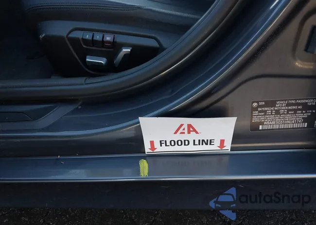 WBA8E5G51HNU41747: 43608605