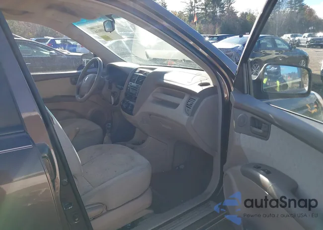 KNDJF724677323076: 43608616