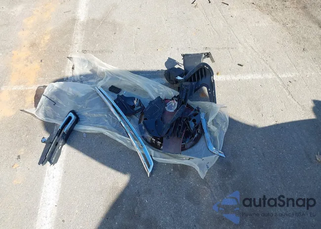 2T1BU4EE4AC404726: 43607925