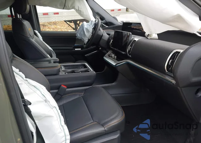 1FMJU1RG5SEA55933: 43607968