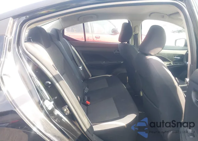 3N1CN8EV3ML811207: 43608185