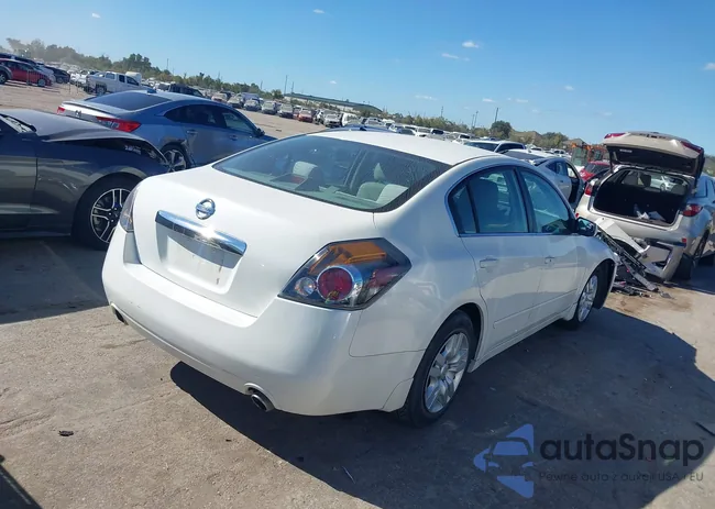 1N4AL2AP8BC171671: 43609451