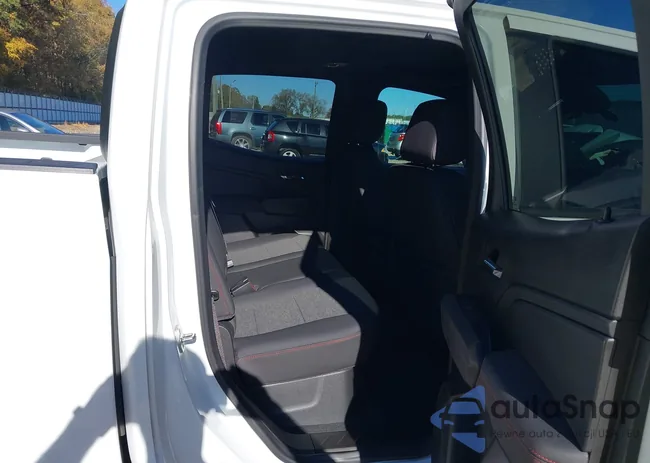 1GCPTDEK4R1150952: 43608900