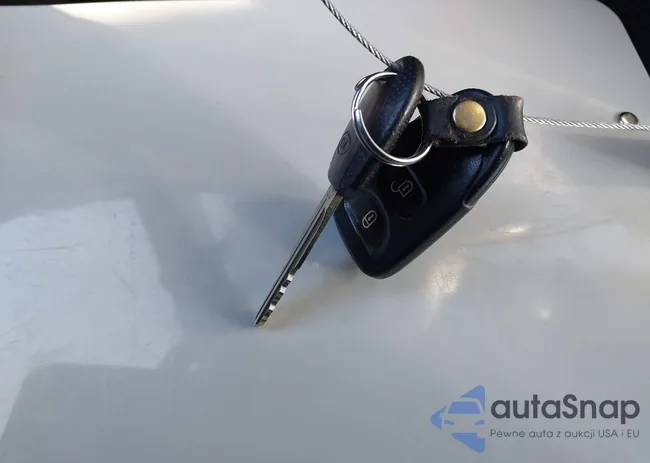 KNDJF723X97584821: 43608917