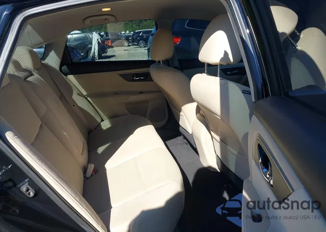 1N4AL3AP5FC166682: 43610302