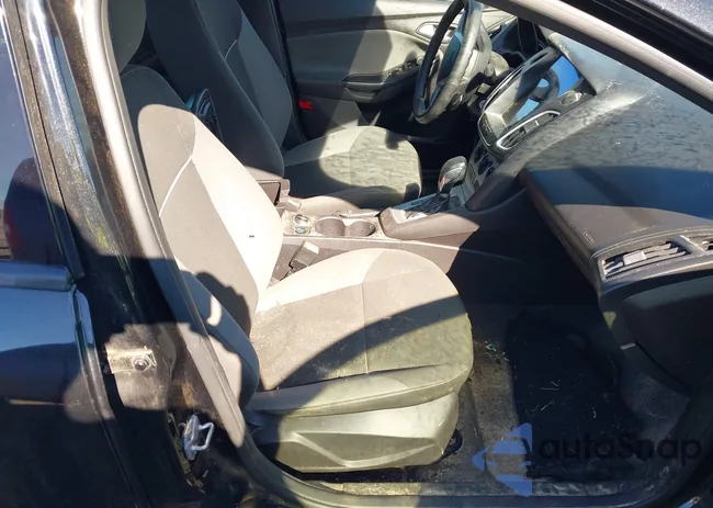 1FADP3F20EL233489: 43610320