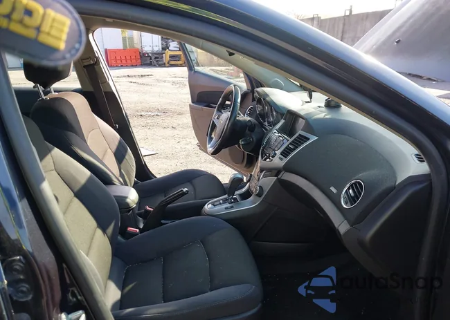 1G1PC5SB3E7363823: 43610493