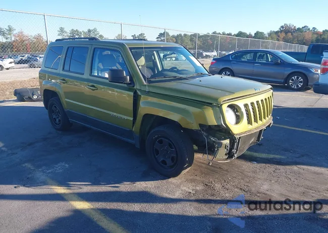 1C4NJPBA0CD565847: 43610773