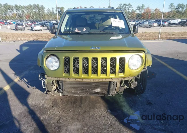 1C4NJPBA0CD565847: 43610773