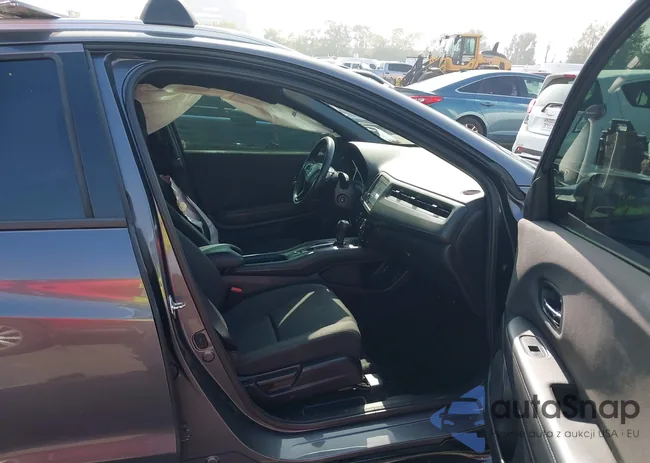 3CZRU5H10KG703709: 43610779