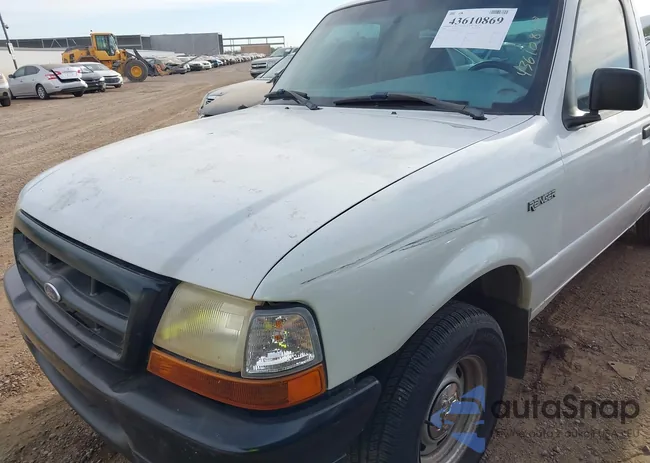 1FTYR10X2WUB82782: 43610869