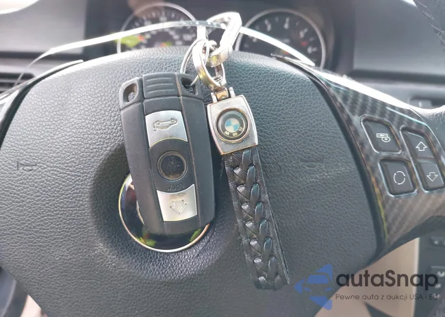 WBAVB13556KX48847: 43610887