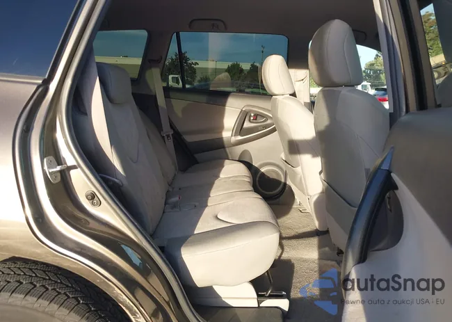 2T3ZF4DV2AW031184: 43609917