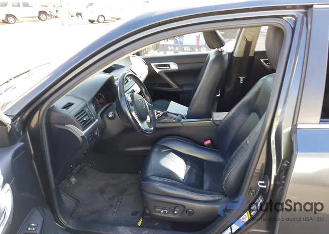 JTHKD5BH6B2021910: 43609997