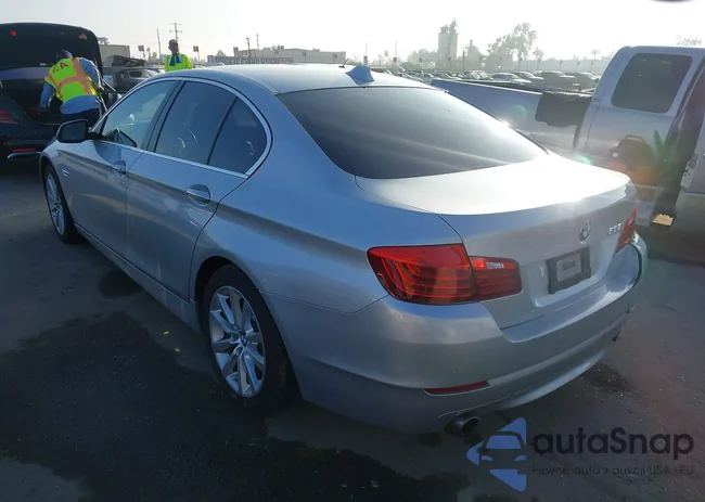 WBA5B1C5XGG551712: 43610198